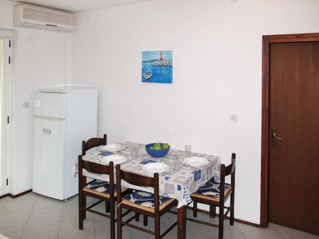 Apartment Giuliano-1 by Interhome photo 2