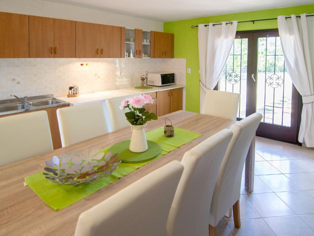 Holiday Home Sara - PRC136 by Interhome photo 2