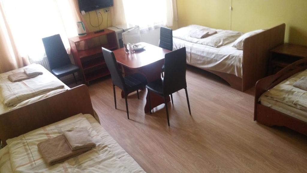 Четырехместный (Четырехместный номер), Hotel Sabina