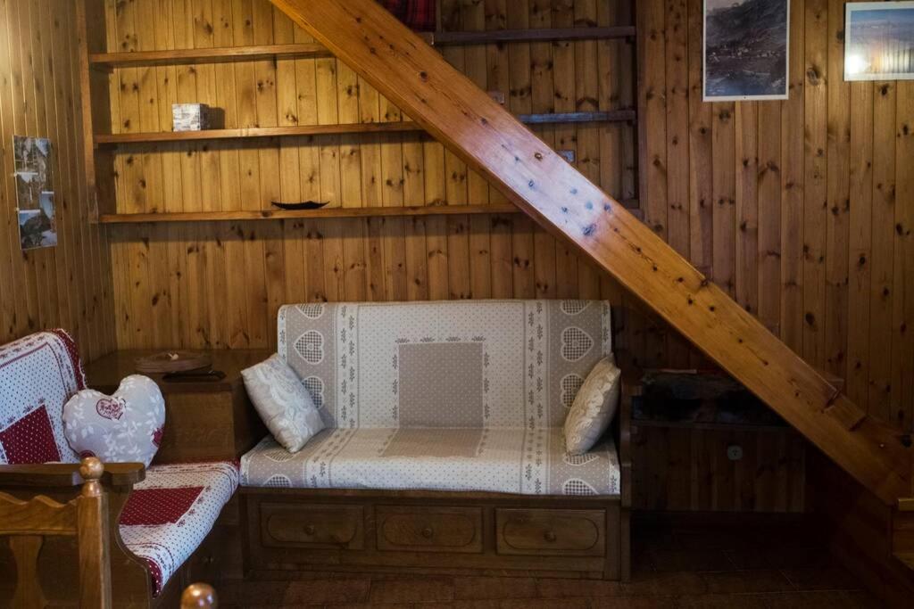 Chalet indipendente in centro a Valtournenche photo 4