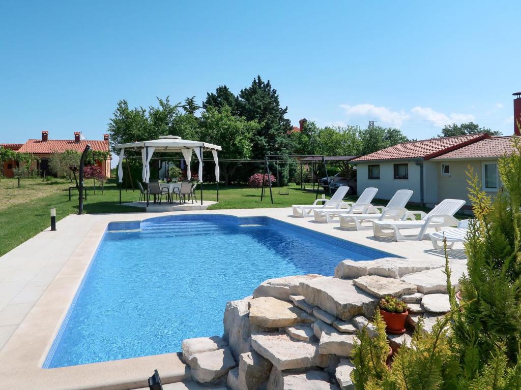 Holiday Home Andrea - LBN415 by Interhome photo 2