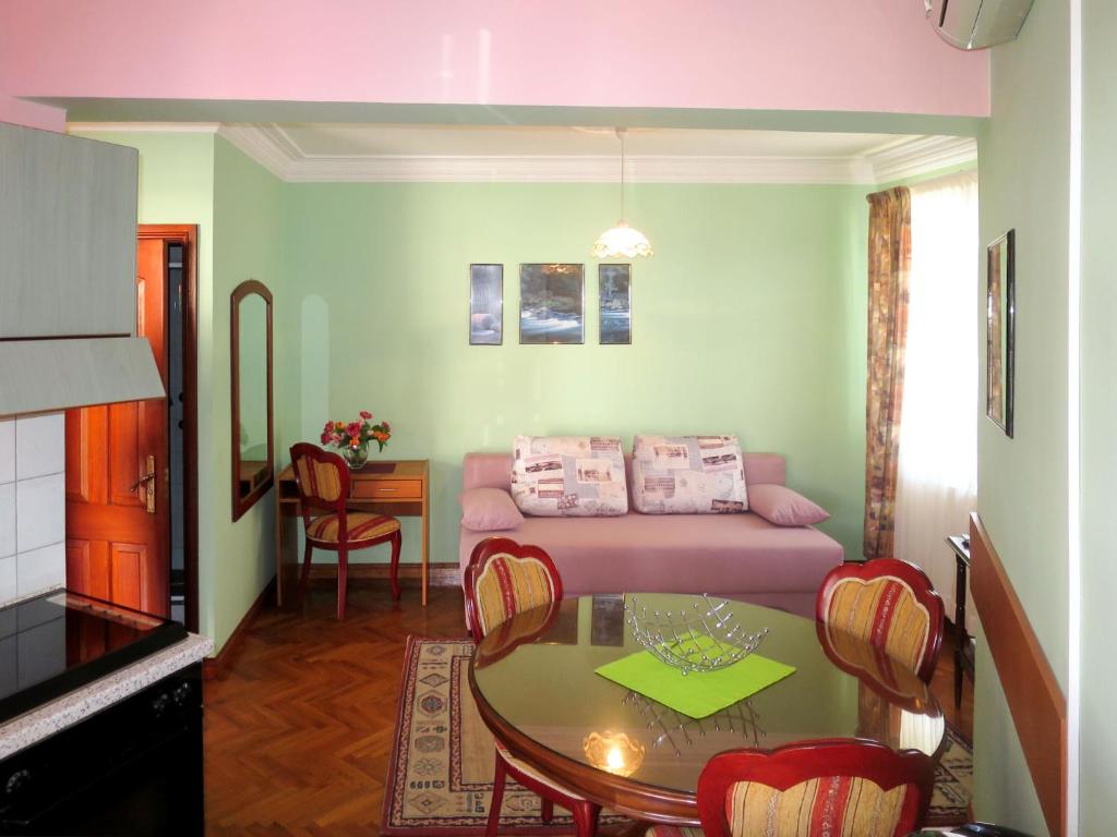 Apartment Catarina - ZAD111 by Interhome photo 2