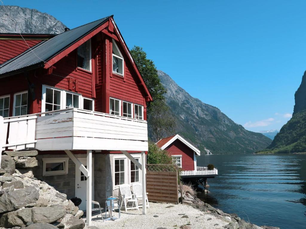 Chalet Rødhette - FJS386 by Interhome