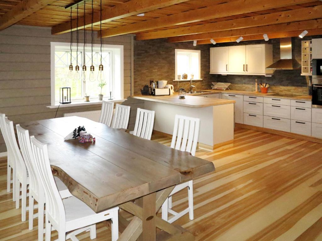 Chalet Kvisthån Idegranen - HJD059 by Interhome photo 1