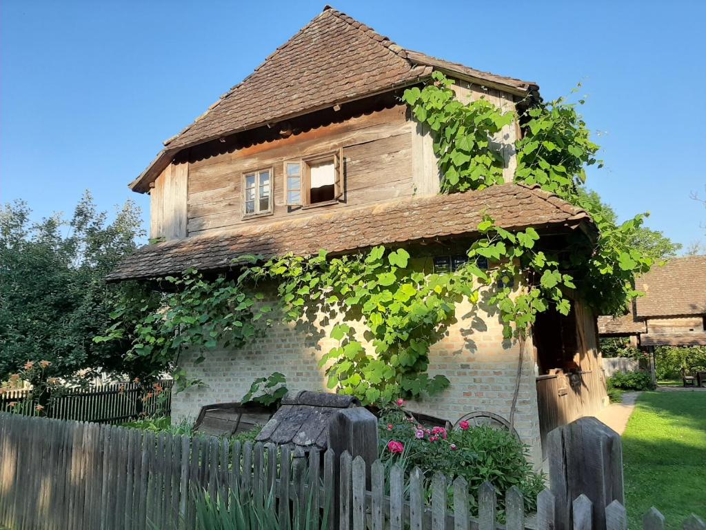Ethno Village Stara Lonja photo 2