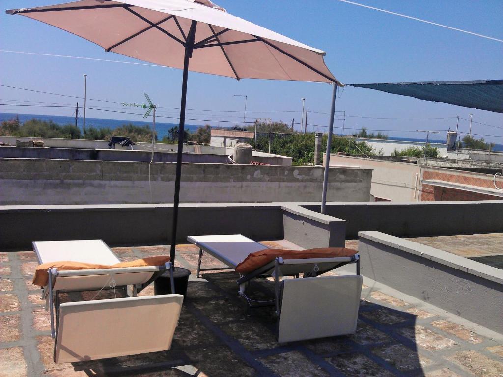 Beach House photo 1