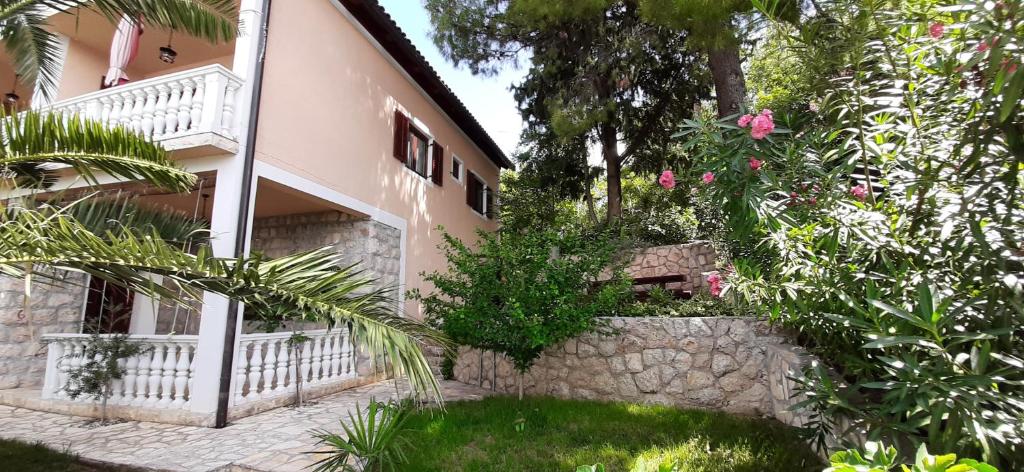Apartments Agrijan photo 2