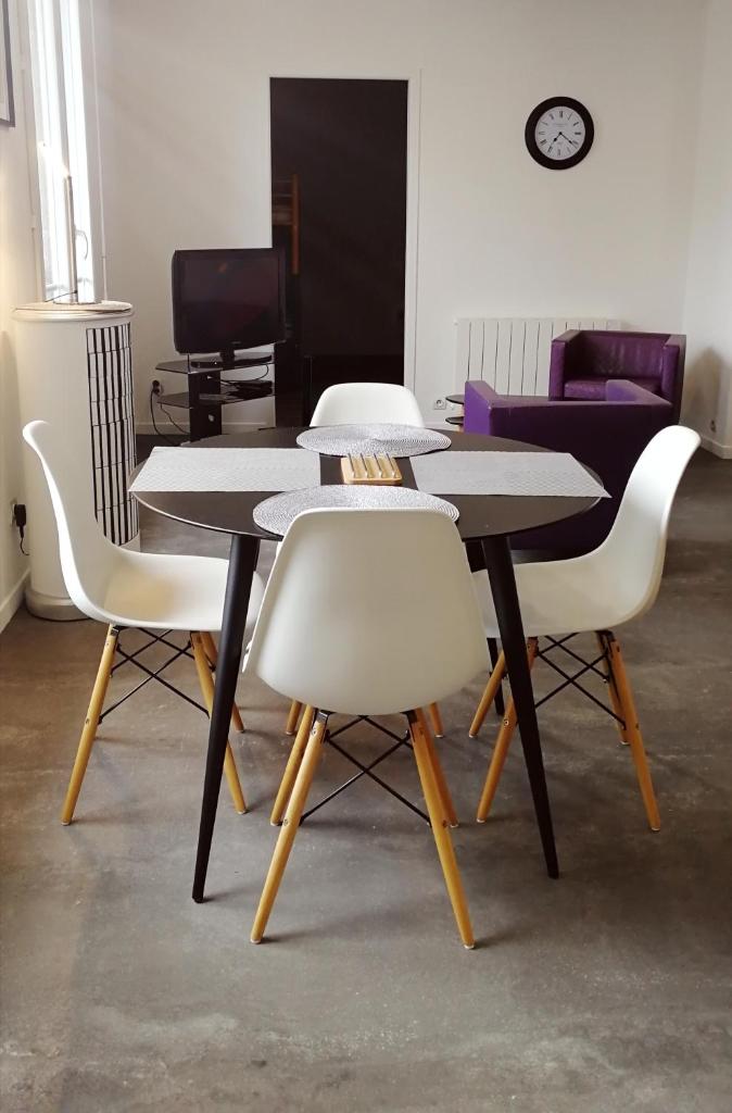 Le coryphée : Appartement en centre ville à Abbeville photo 1