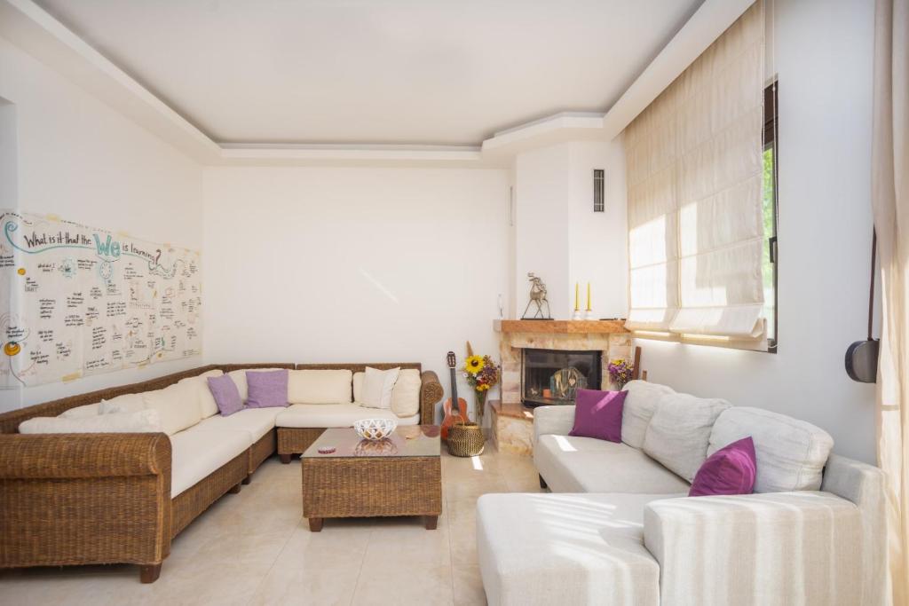 The Ixian Emerald Guest House photo 2