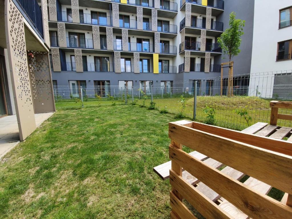 STYLISH APARTMENT WITH TERRACE AND GARAGE in THE CITY CENTER photo 3