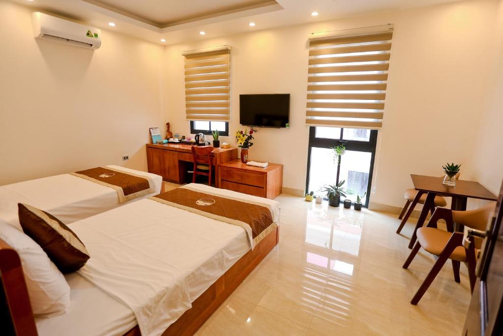 MANAROLA Hotel Bãi Cháy