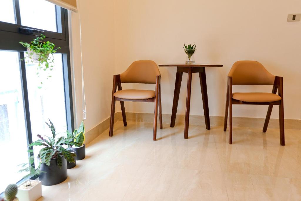 MANAROLA Hotel Bãi Cháy