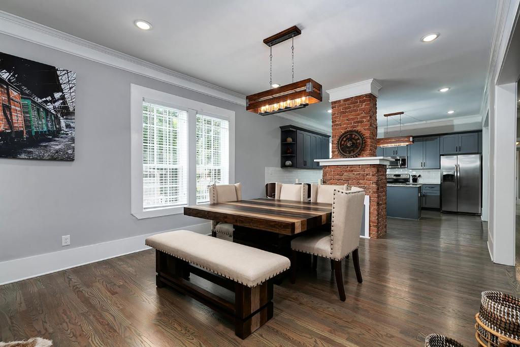 Atlanta Luxury Vacation Home by Downtown & Airport image