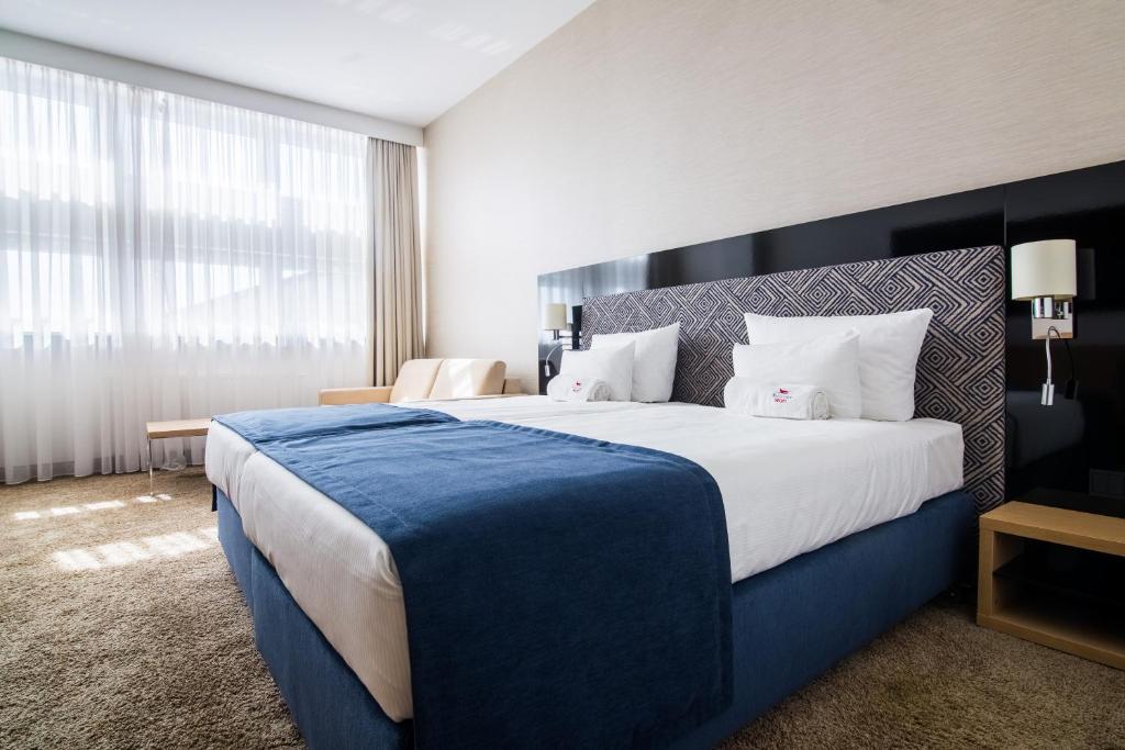 Двухместный (Двухместный номер Делюкс с 2 отдельными кроватями), Hotel Bażantowo Sport