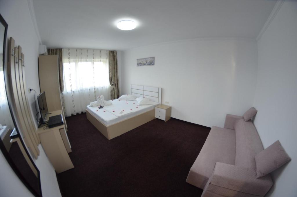 APARTAMENT RAZVAN HOLIDAY COSTINESTI photo 3