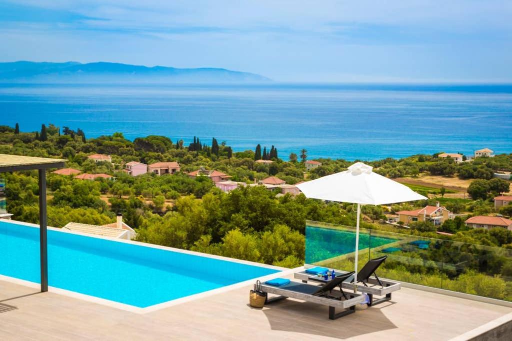 New Villa Blue with private pool at Trapezaki photo 4