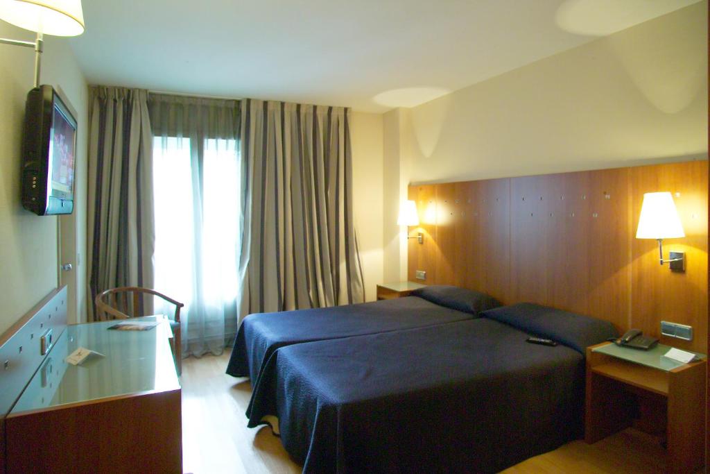 Hotel J. Balmes Vic photo 1