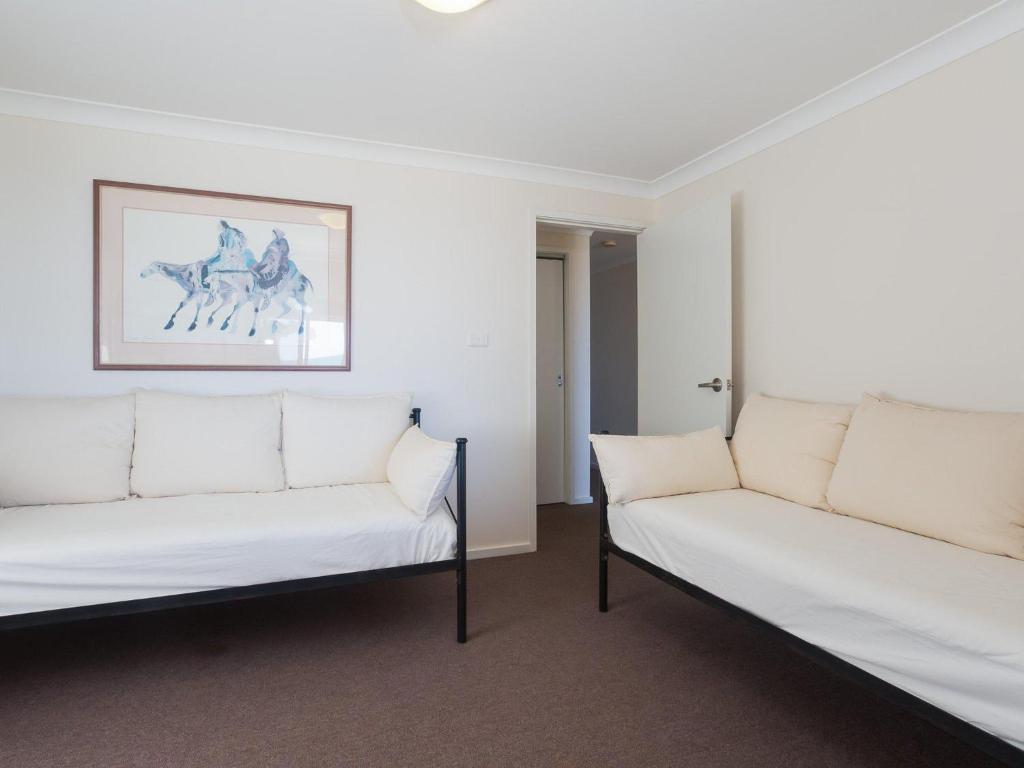 The Whale Watcher waterfront unit with stunning views level access photo 3