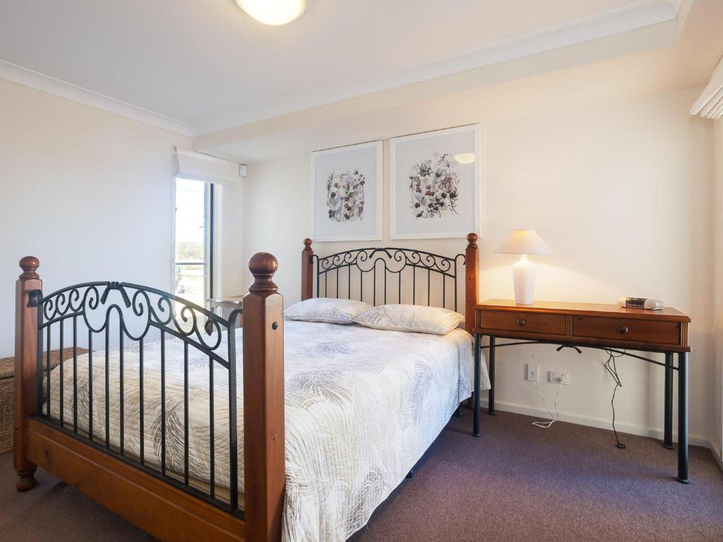 The Whale Watcher waterfront unit with stunning views level access photo 2