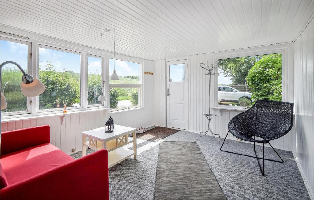 Awesome Home In Juelsminde With 2 Bedrooms And Wifi photo 2