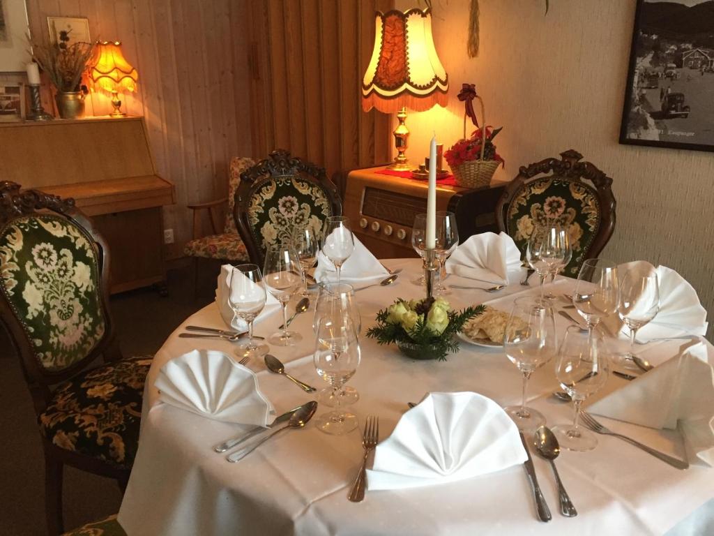 Eikum Hotel photo 4