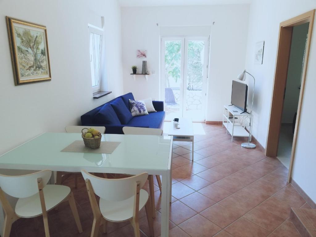 Lavender House photo 4