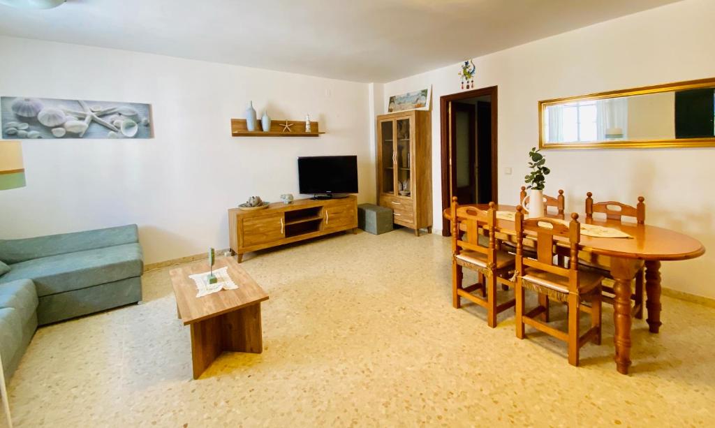 Chipiona/casa adosada/céntrico+playa/5plazas/garaje/ photo 3