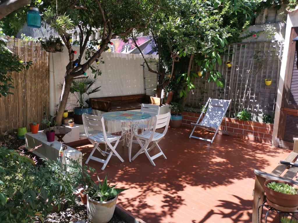 Nice - Charming little house with terrace photo 1