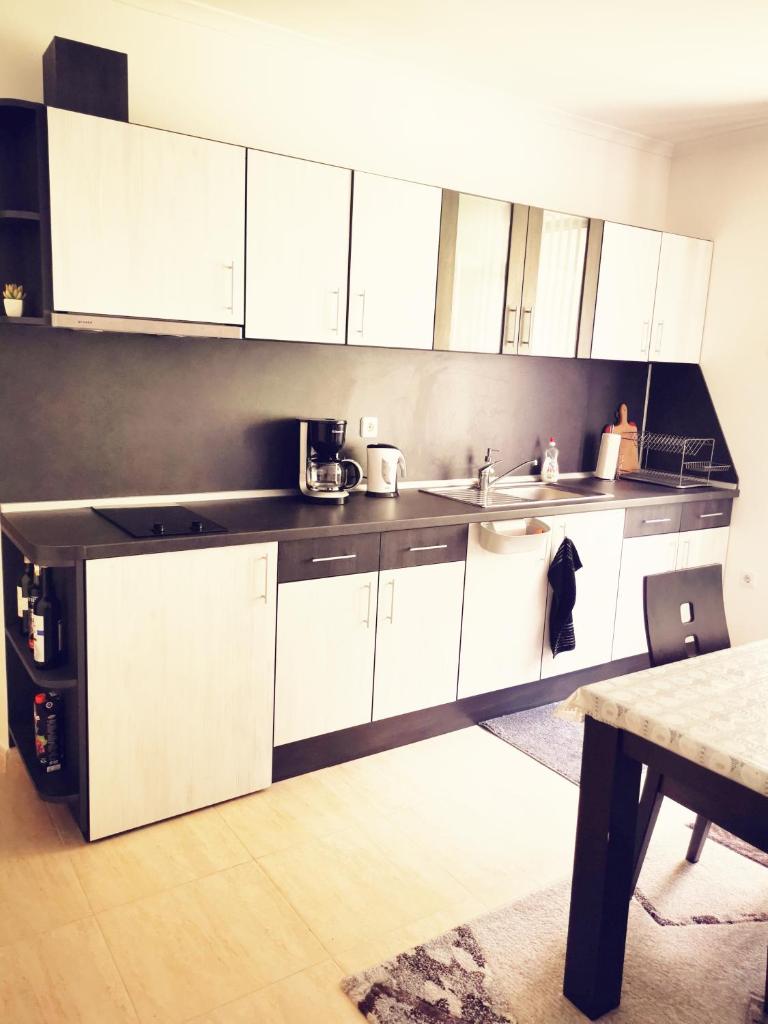Private Apartment in Grand Monastery photo 4