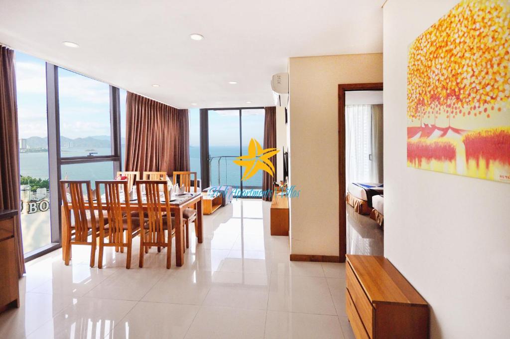 Holi Beach Apartments