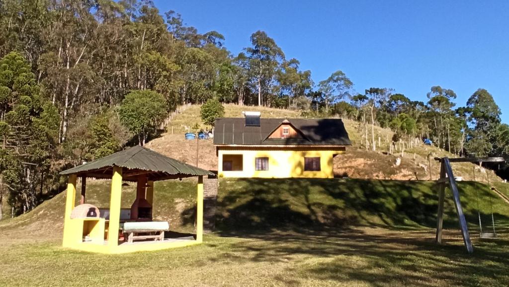 Chalé em Delfim Moreira-MG