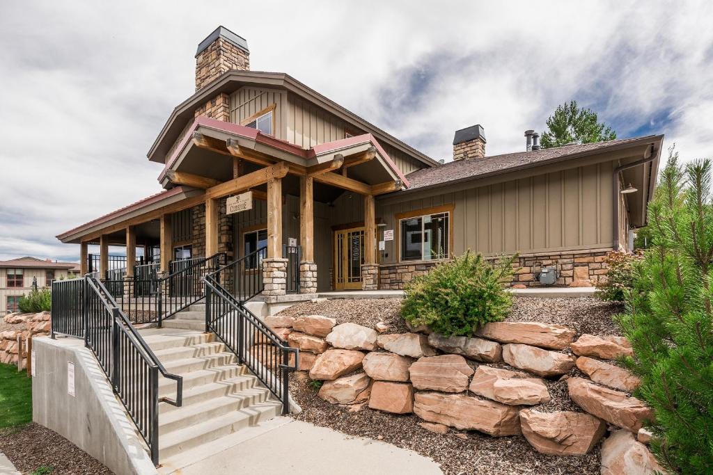 Bear Hollow Village by All Seasons Resort Lodging image
