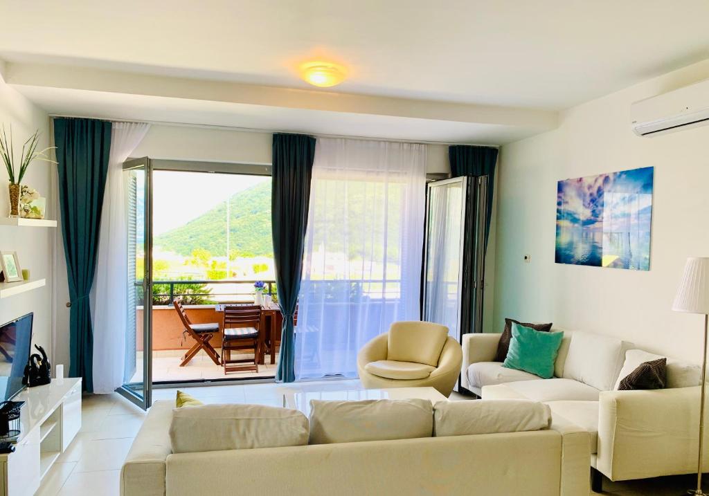Lavender Bay Apartment B13