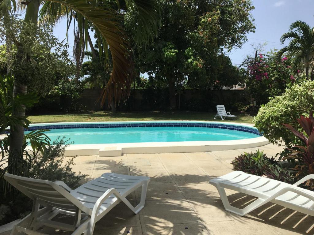 Reef Winds Villa photo 1