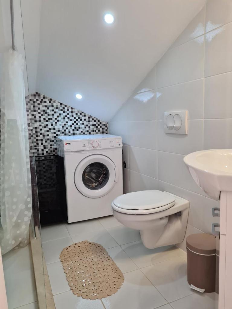 Апартаменты (Апартаменты с видом на море), Apartment L Palace