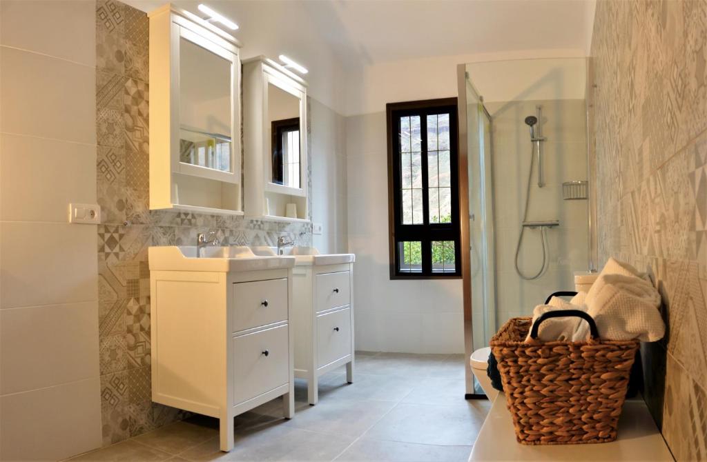 Villa Fataga - Unique villa with heated pool photo 4