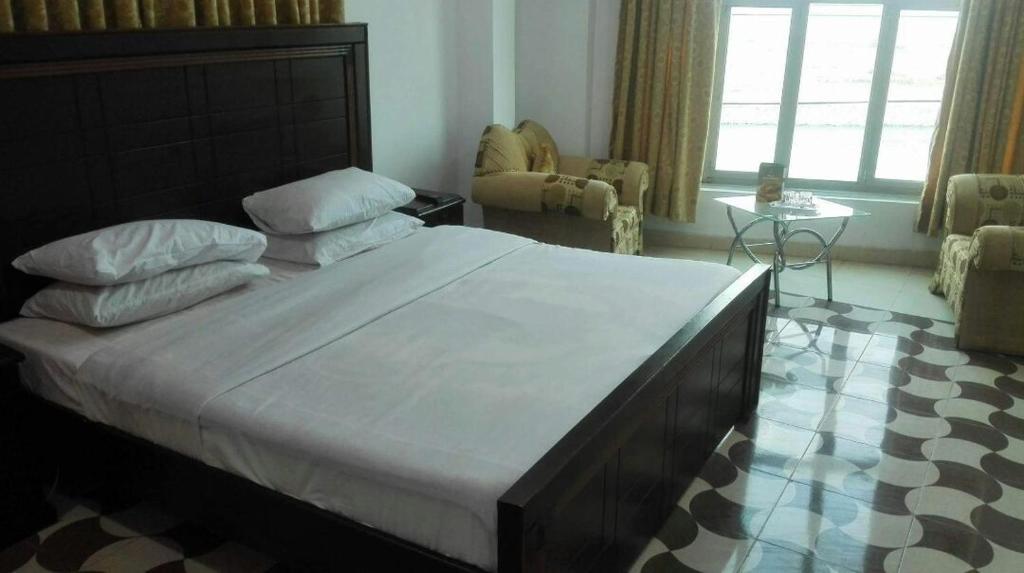 River Palace Hotel photo 1