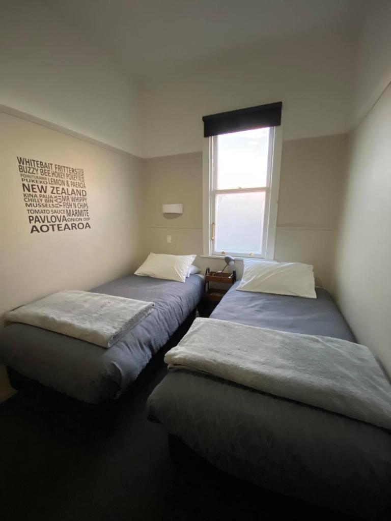 Hokitika Pioneer Hotel photo 1