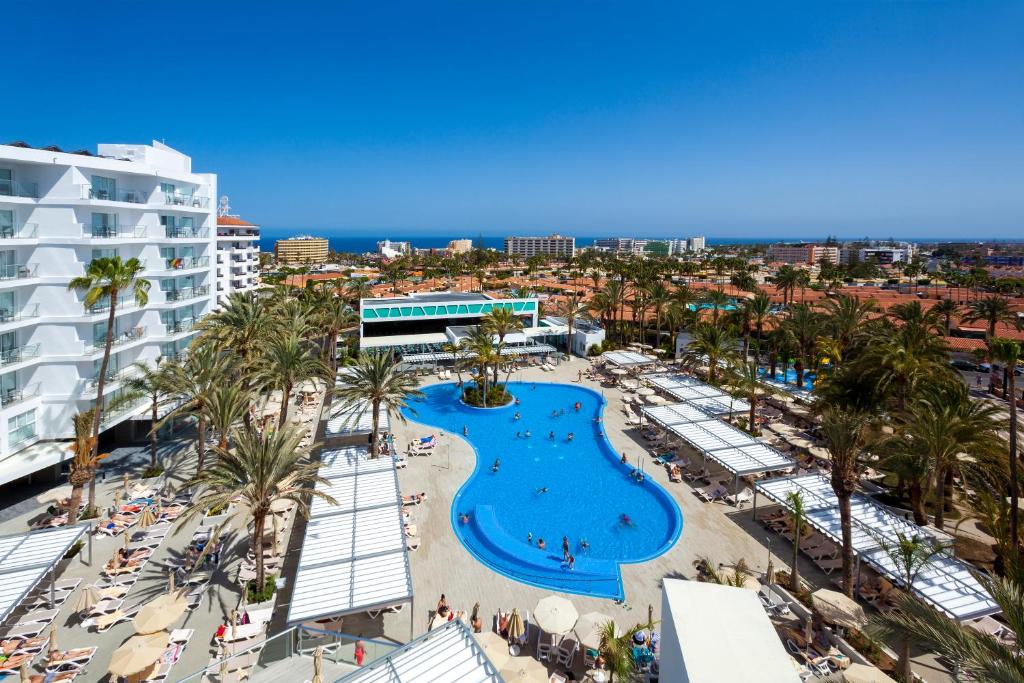 Hotel Riu Papayas - All Inclusive photo 2
