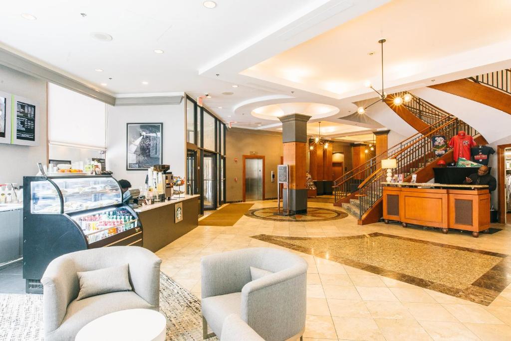 Crowne Plaza Hotel Harrisburg-Hershey, an IHG Hotel photo 4