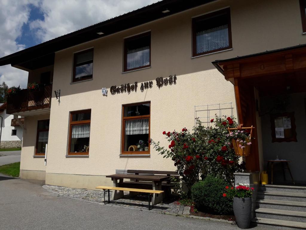 Gasthof - Pension zur Post photo 1