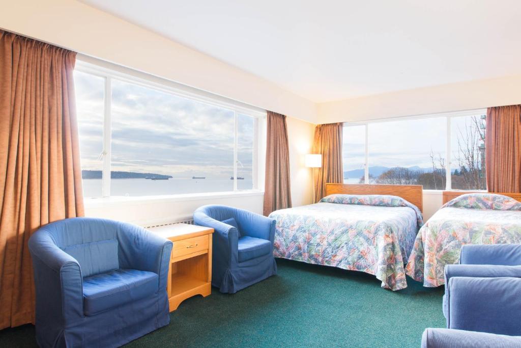 English Bay Hotel photo 3
