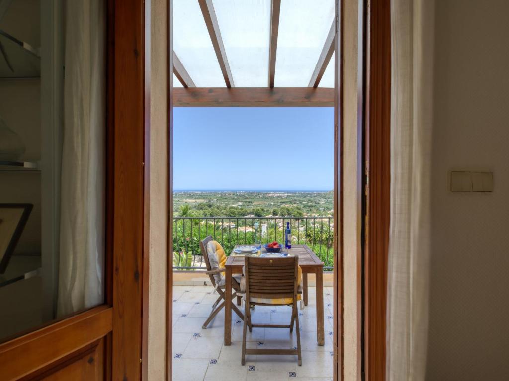 Holiday Home Villa Sunrise by Interhome photo 1