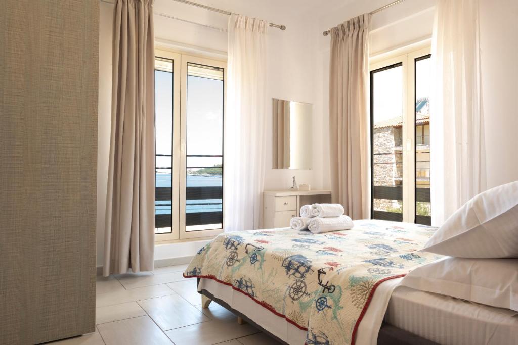 Sea Apartments Himare