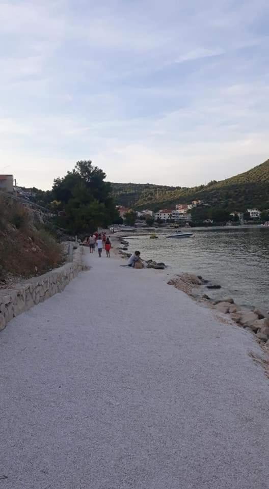 Apartmani Skalinada photo 2