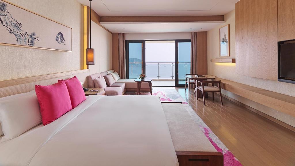 Crowne Plaza Ningbo Xiangshan Sea View, an IHG Hotel photo 2