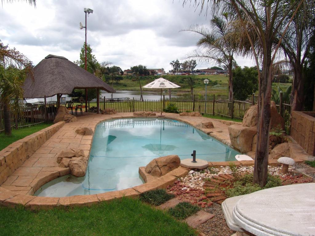 Waterside Lodge CC photo 4