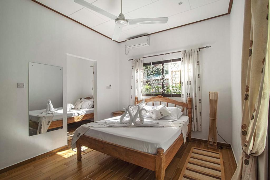 Tannette Villa photo 3