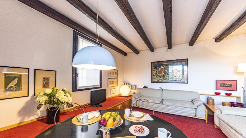 Penthouse Accademia photo 2