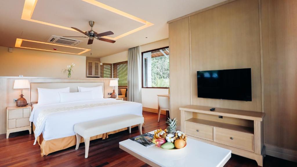 Royale Chulan Cherating Villa photo 1